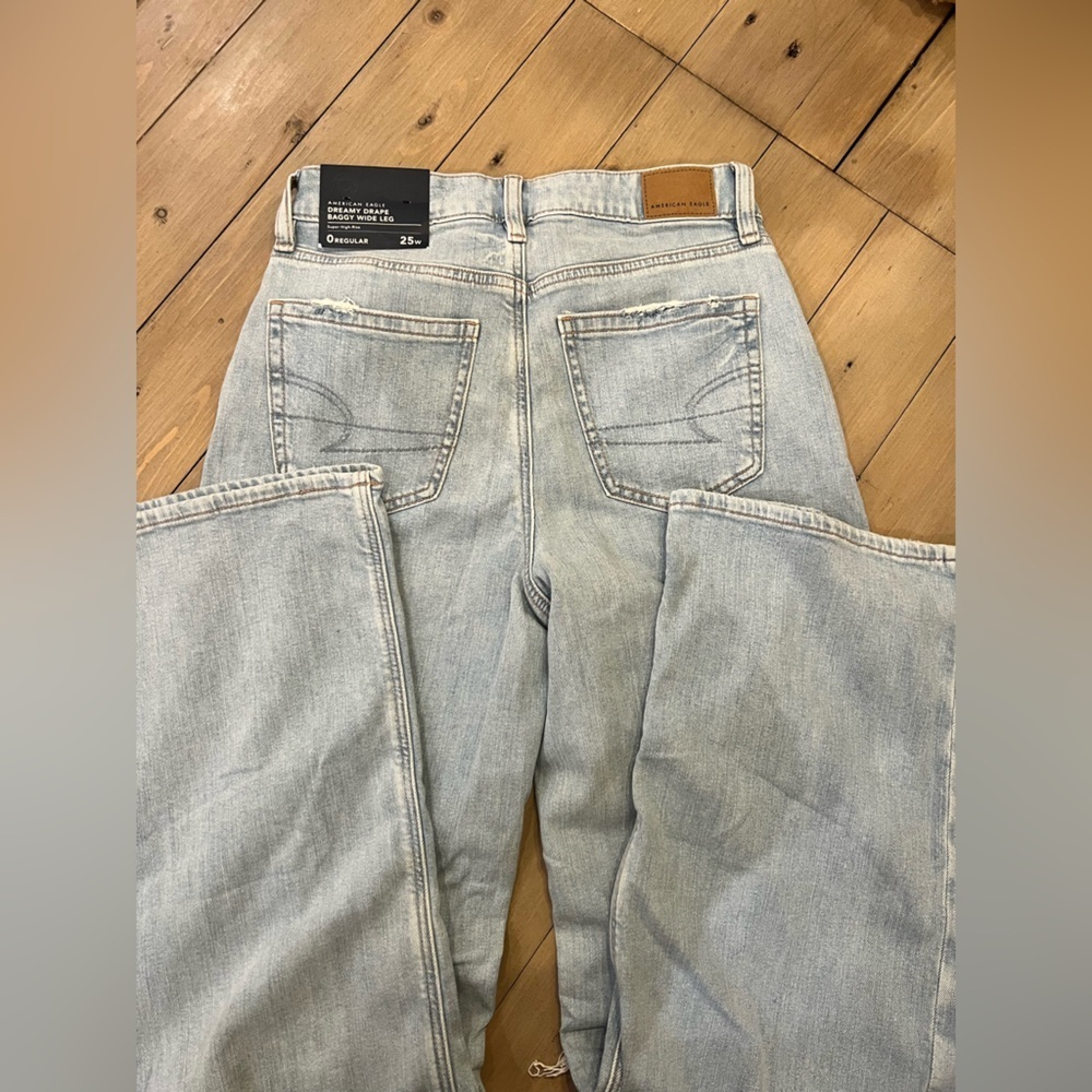 American Eagle Light Blue Ripped Wide Leg Dreamy Drapey Streach Baggy Jeans - Picture 7 of 7